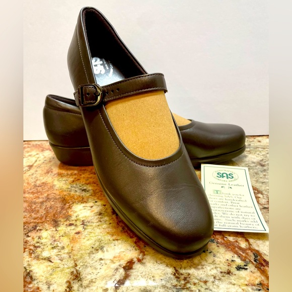 SAS NIB Maria Dark Brown 9N - Picture 1 of 6